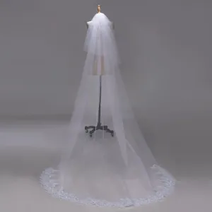 3M Lace Edge Chapel Wedding Veils Long with Comb| Bridelily 3M Lace Edge Chapel Wedding Veils Long with Comb| Bridelily