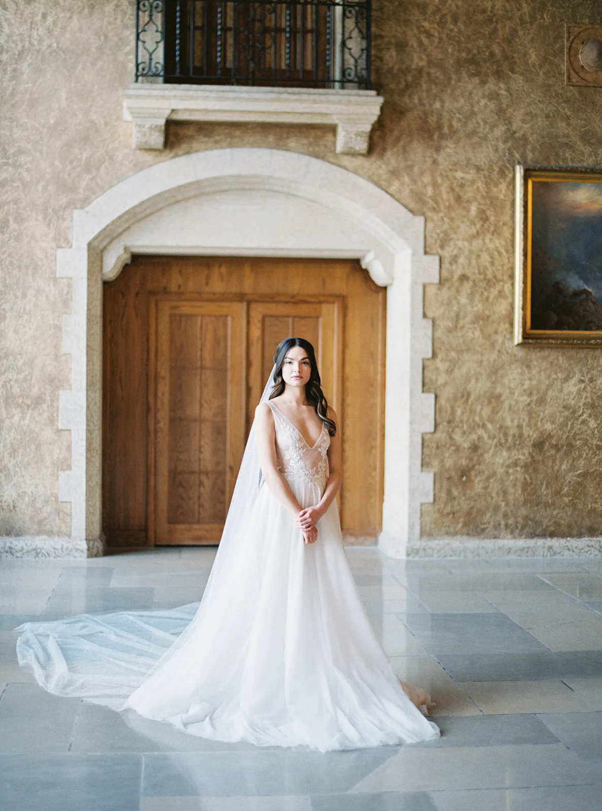 AURA | Long Sparkle Veil