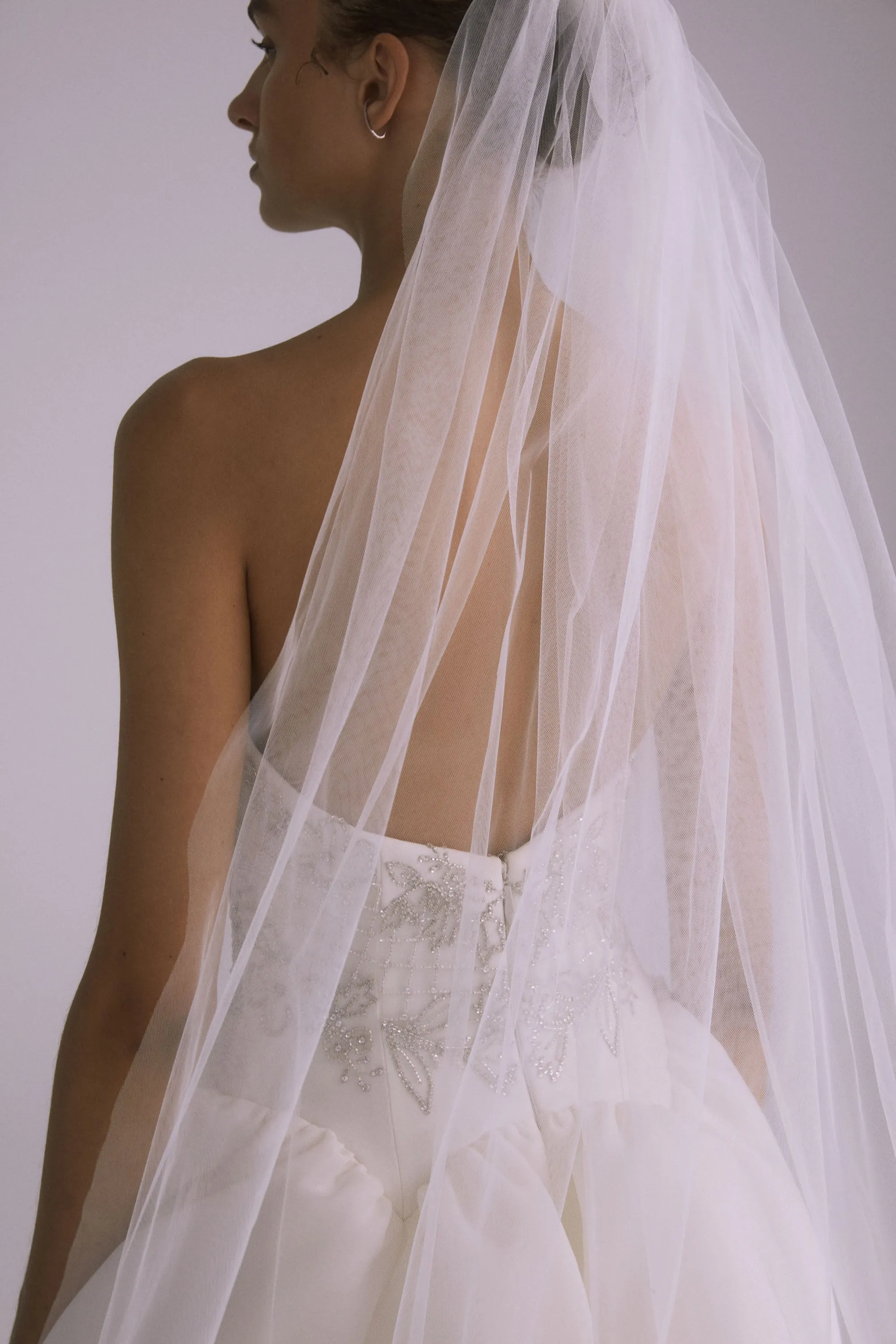 AVA816 - Hand Beaded Veil