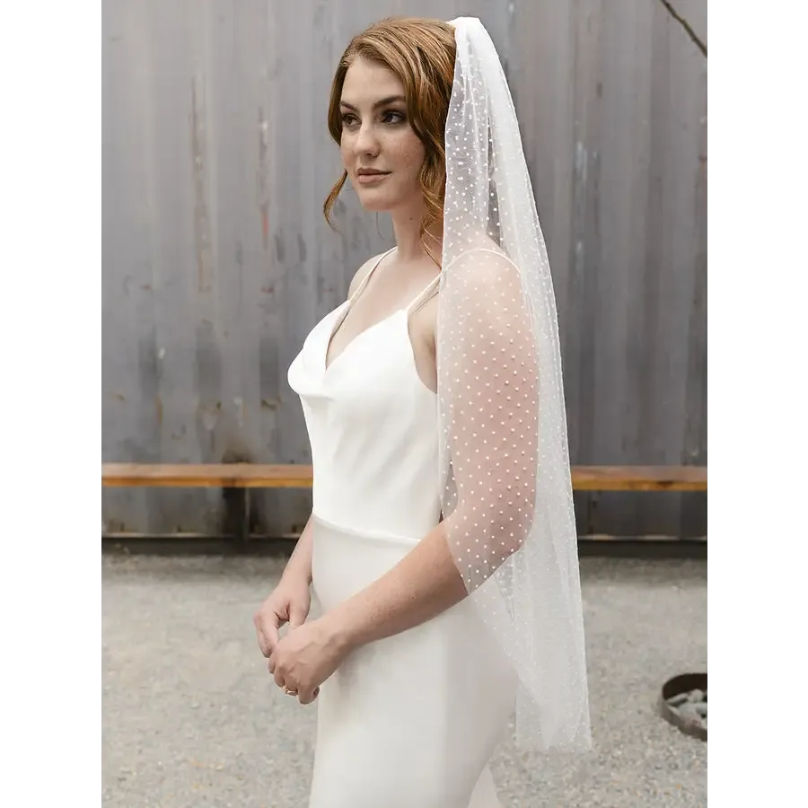 Bridal Veil V2296SF