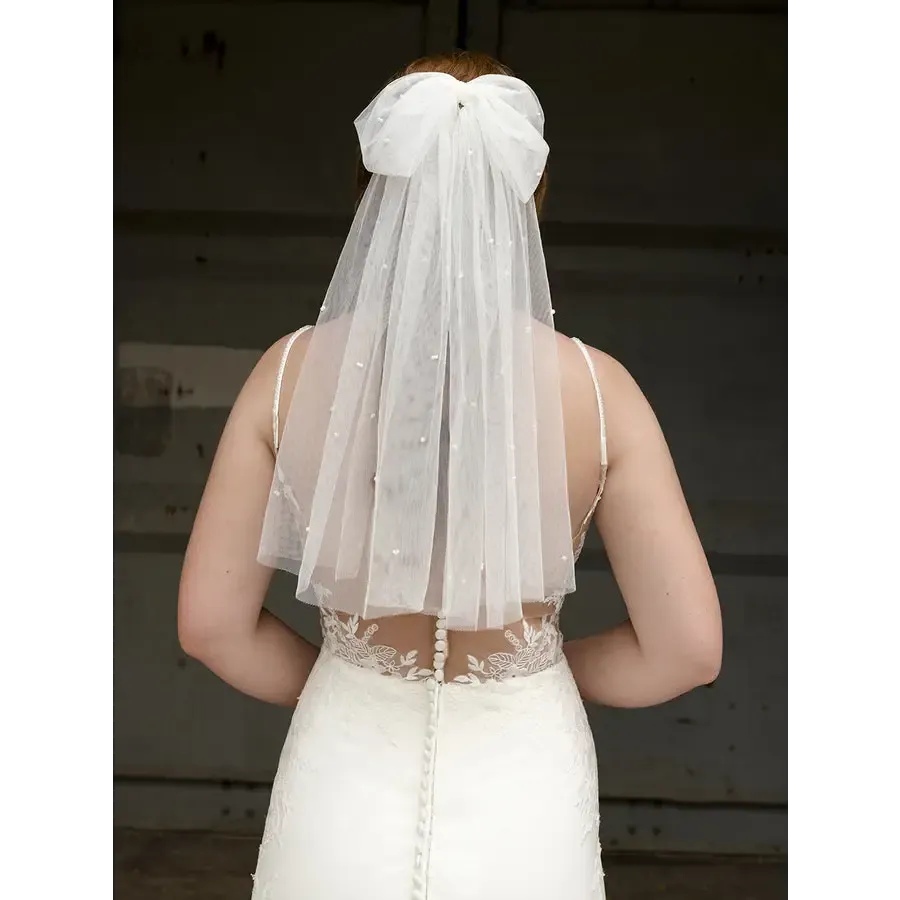 Bridal Veil V2297SF