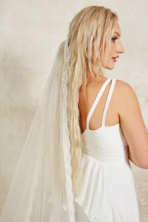 Cassie veil