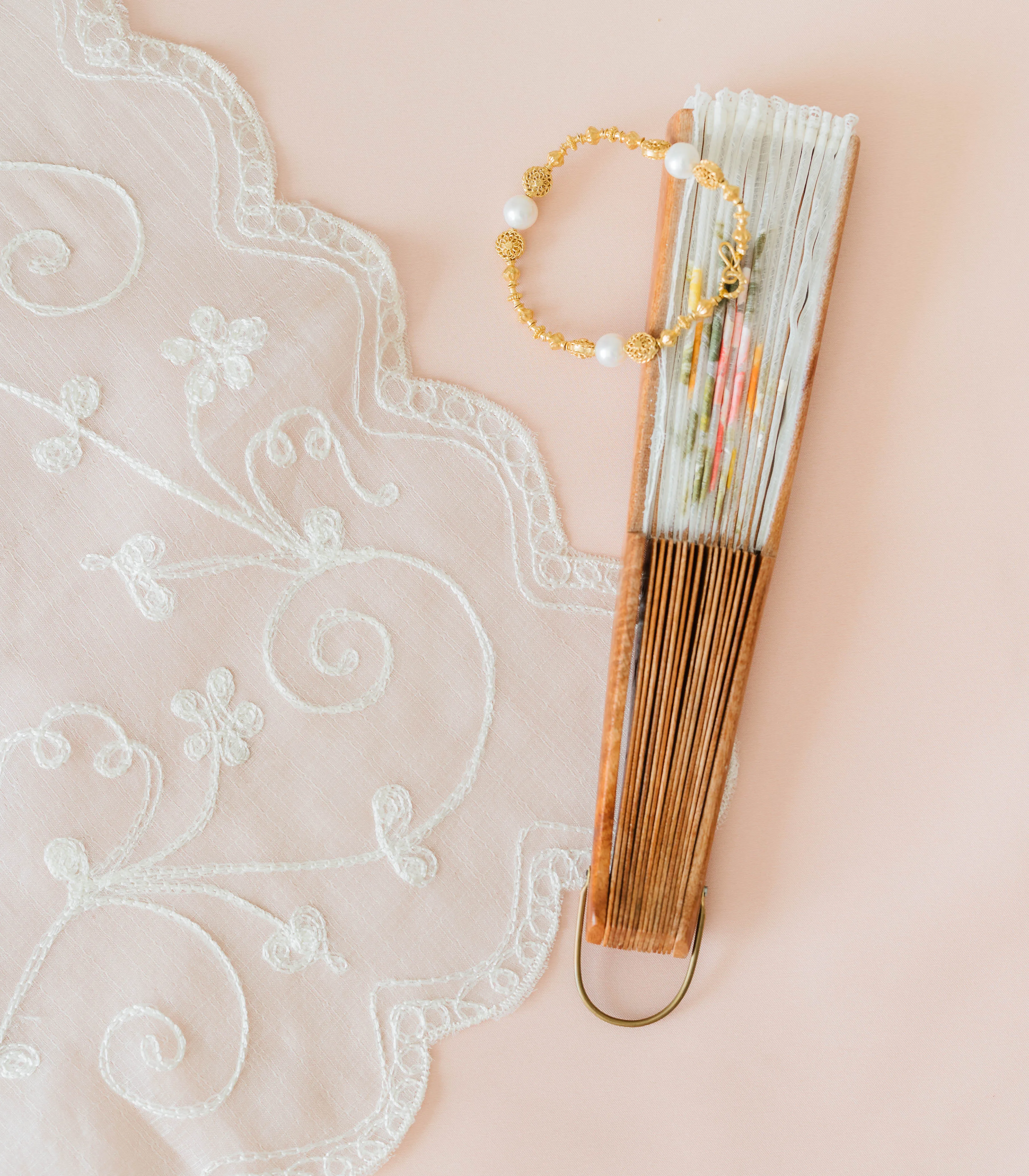 Cocoon Silk Unity Veil in White