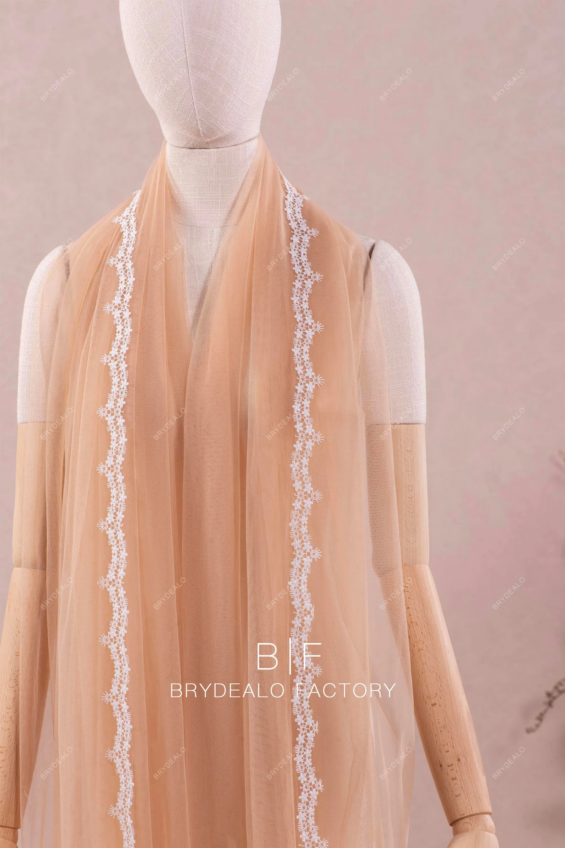 Delicate Narrowed Floral Scalloped Chemical Lace Trim