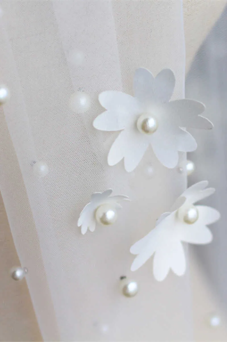 Dreamy Mesh Flower & Pearl Long Bridal Veil