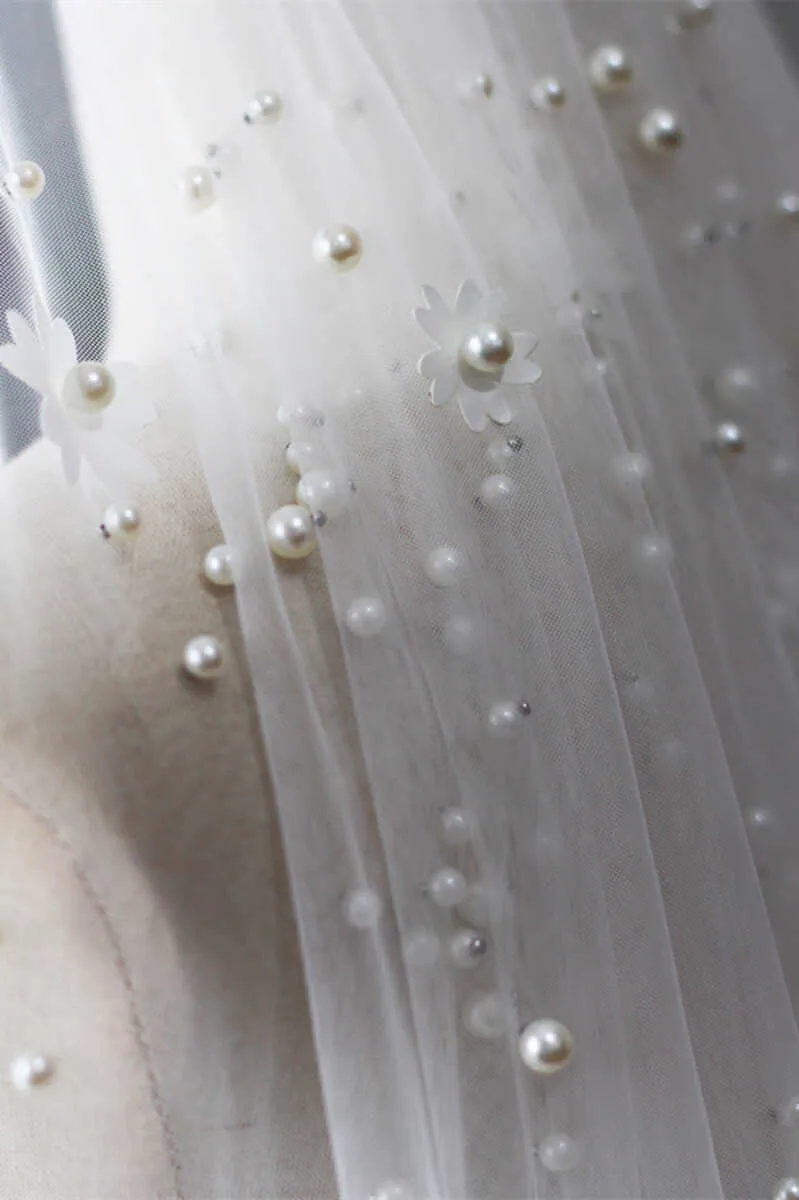 Dreamy Mesh Flower & Pearl Long Bridal Veil