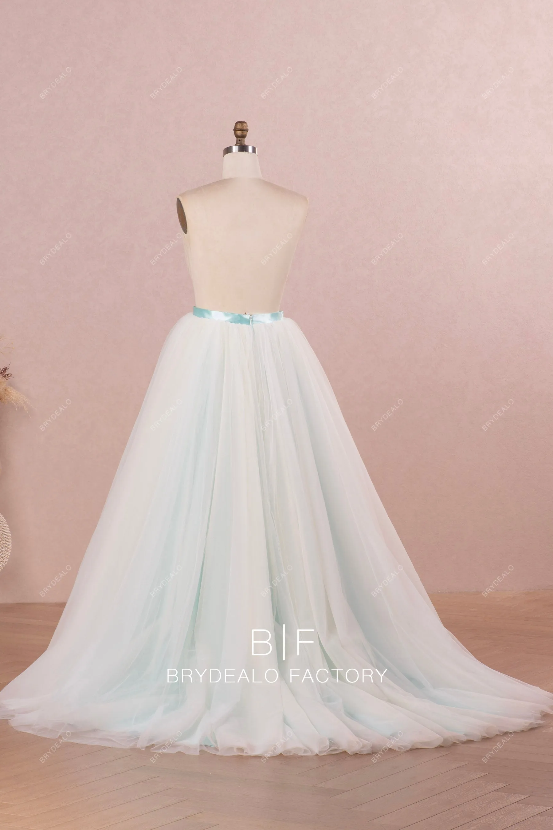 Elegant Long Ice Blue Puffy Tulle Bridal Skirt