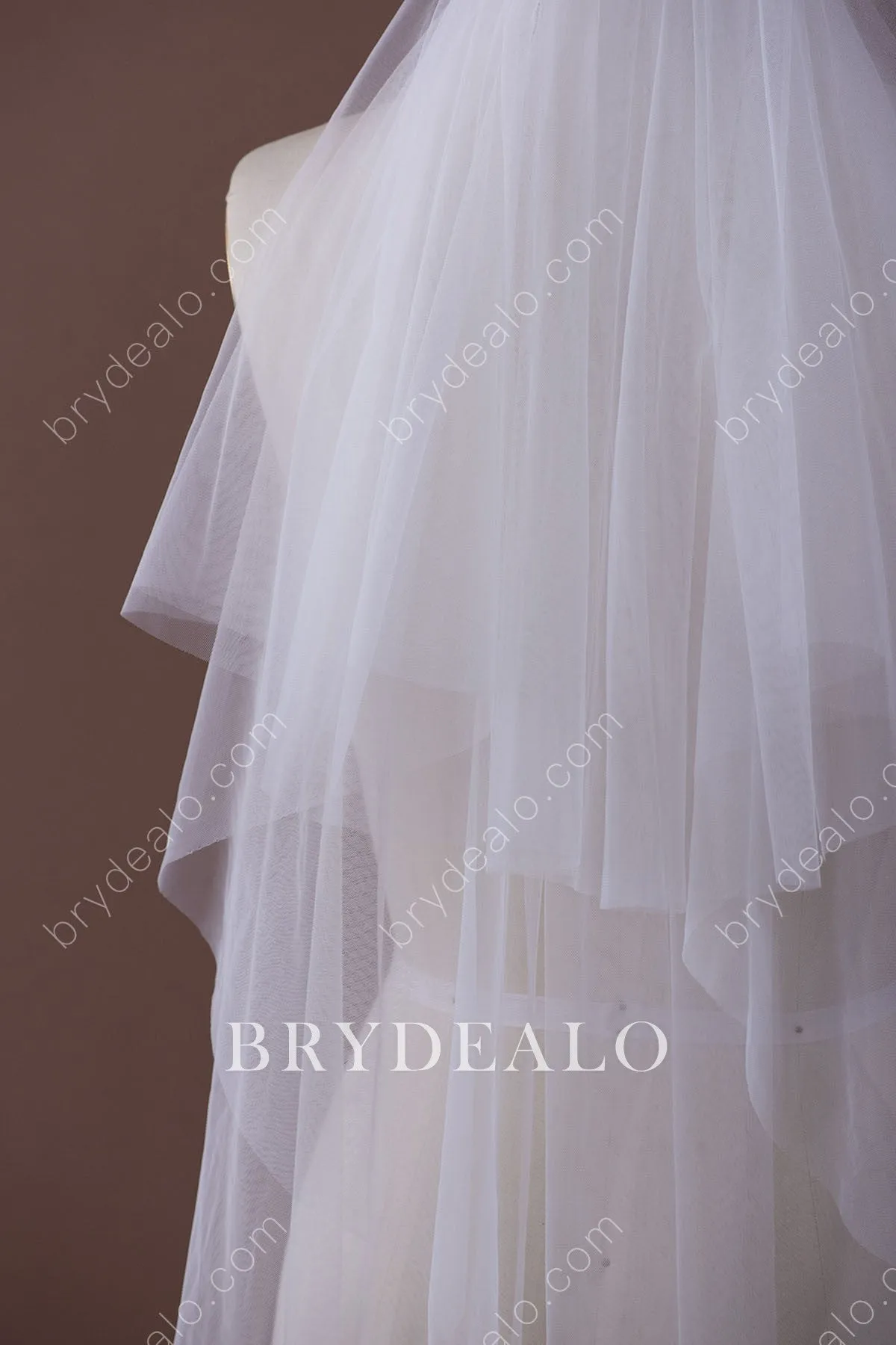 Elegant Tulle Two-Tier Plain Bridal Comb Veil Online