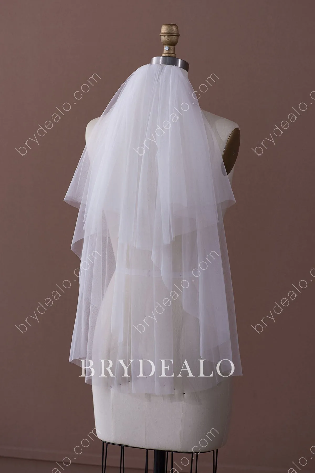 Elegant Tulle Two-Tier Plain Bridal Comb Veil Online