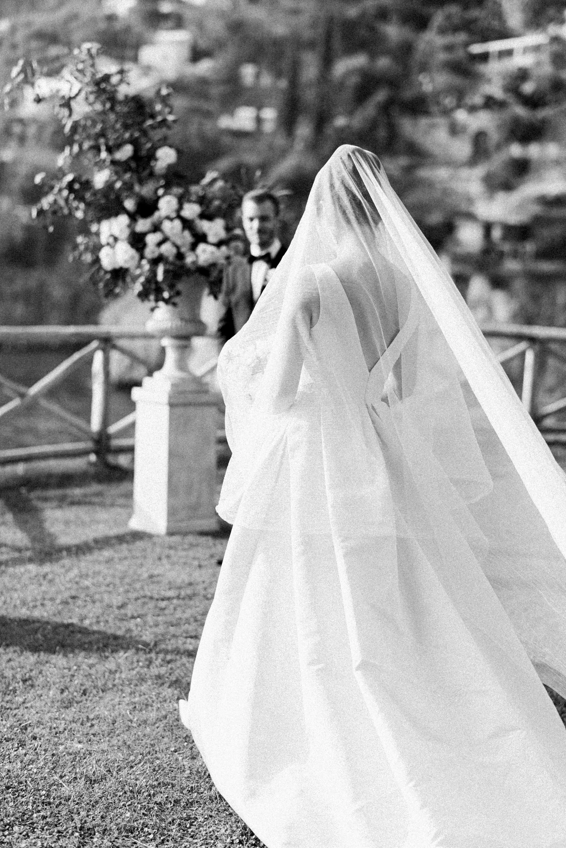 ELIZABETH | English Silk Tulle Wedding Veil
