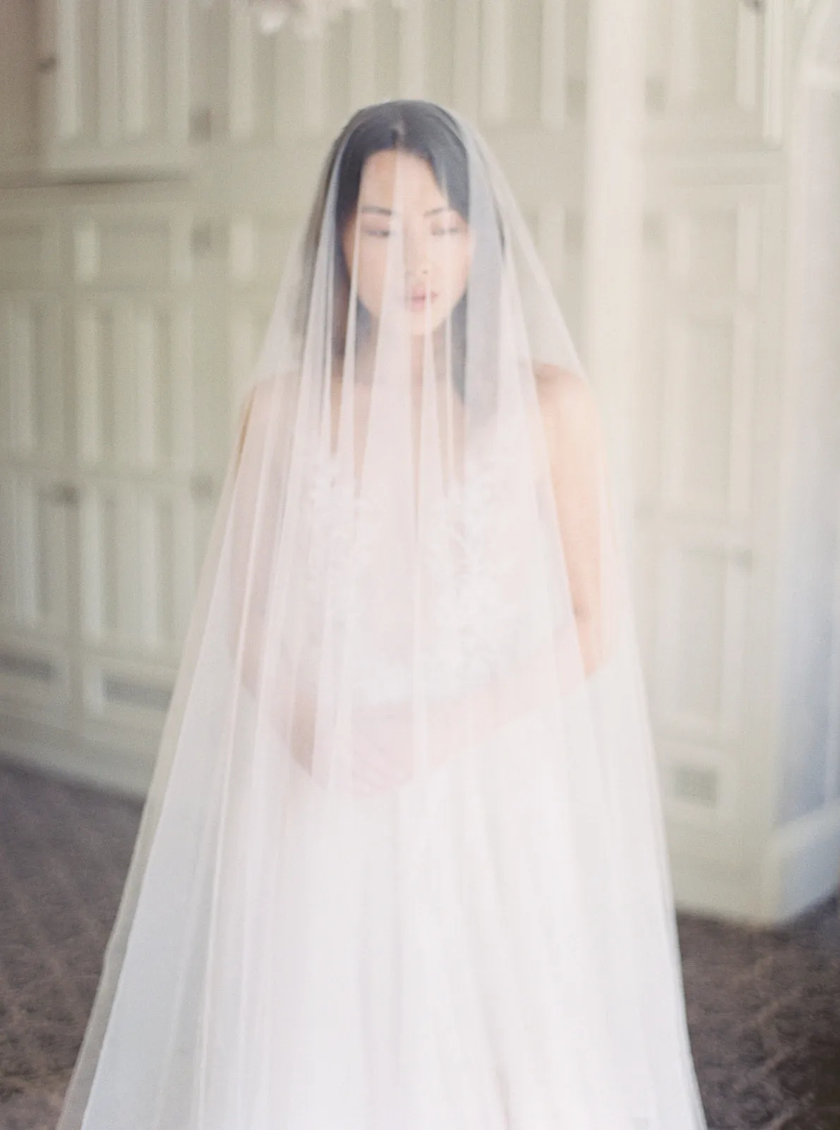 ELIZABETH | English Silk Tulle Wedding Veil