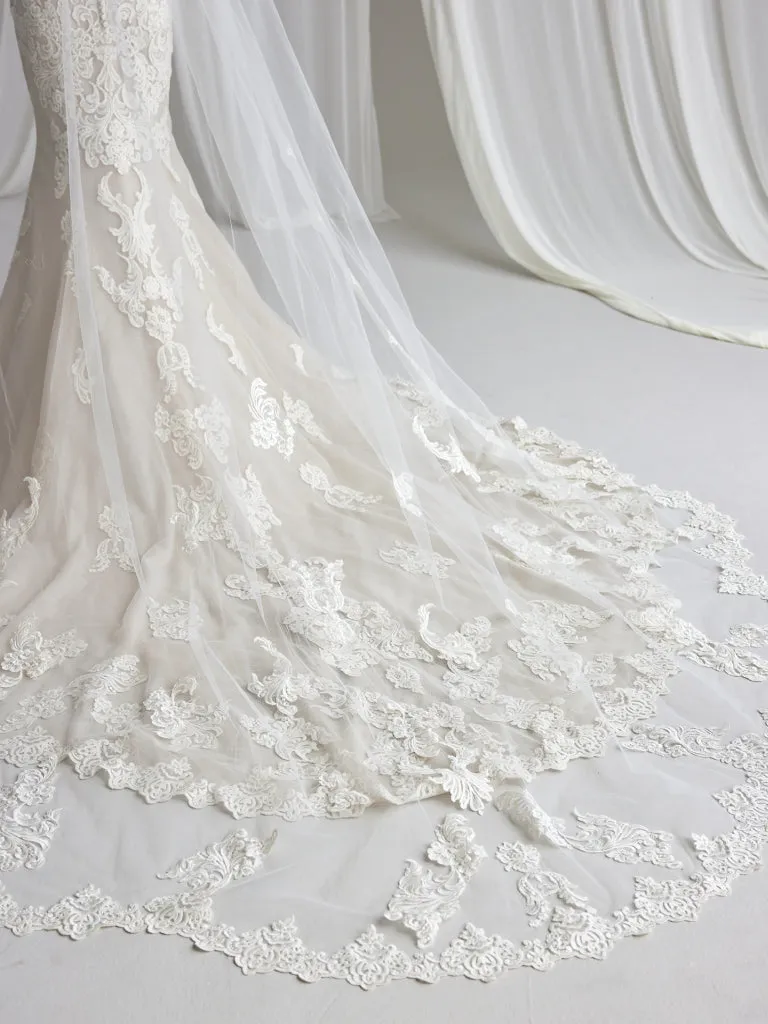 Fiona Veil by Maggie Sottero
