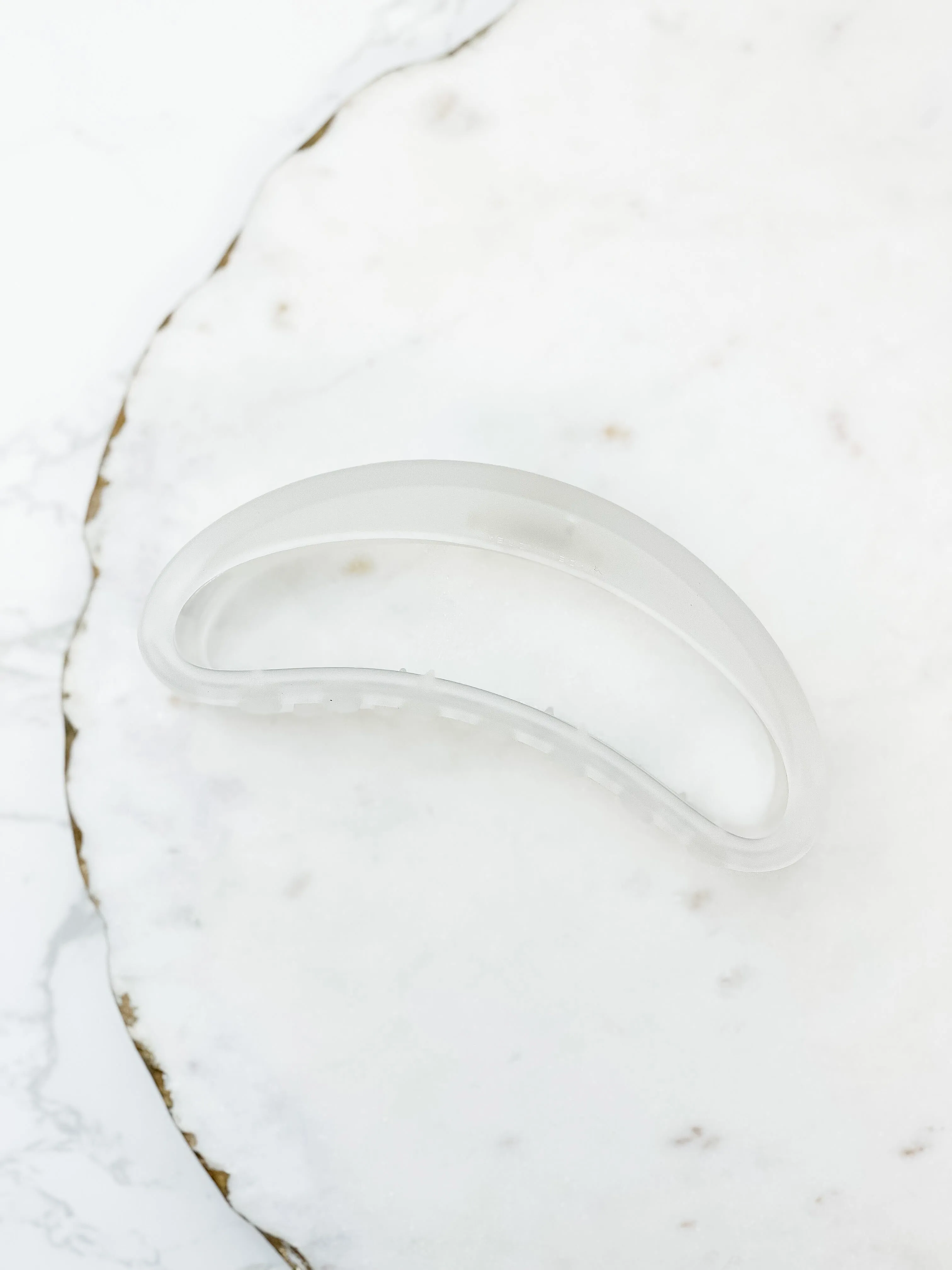 Jumbo Half Moon Claw Clip - Clear