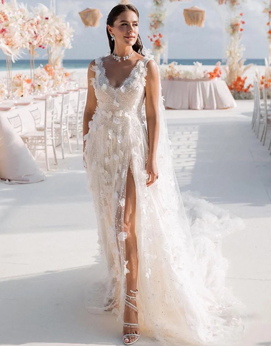 Luolandi A-line Lace Wedding Dress with Split V-neck Sexy Beautiful Without bride veil