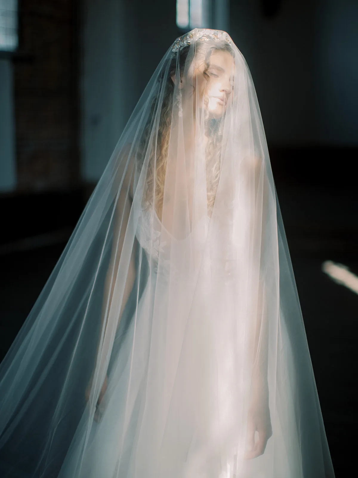 MIRAGE | Sheer Drop Veil