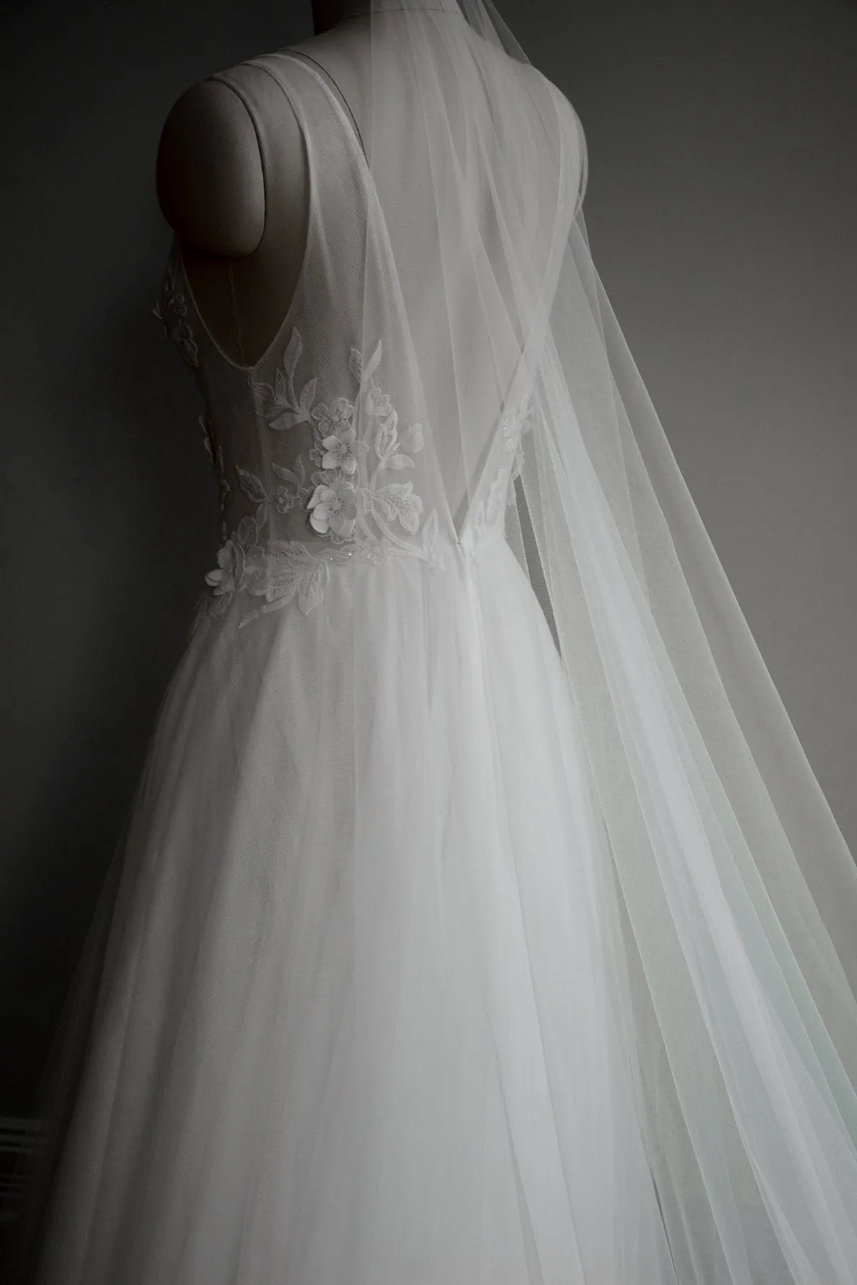 PAIGE | Ultra Sheer Wedding Veil