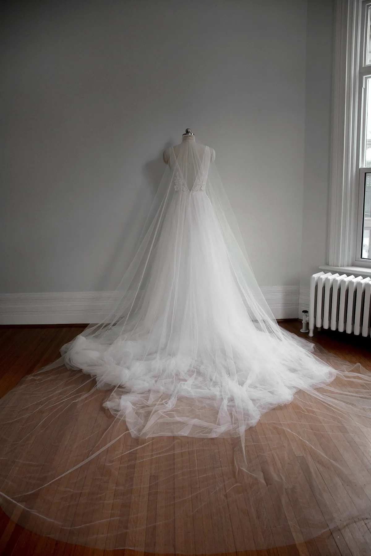 PAIGE | Ultra Sheer Wedding Veil