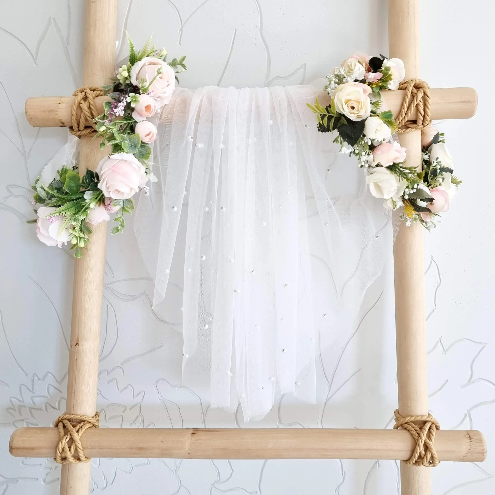 Veil decorated with beads