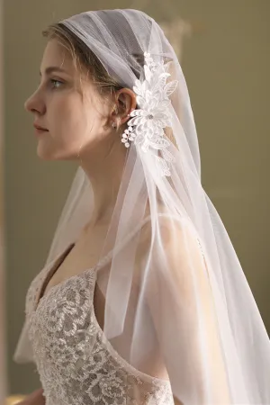 Vintage Mesh Side Flower Bridal Veil
