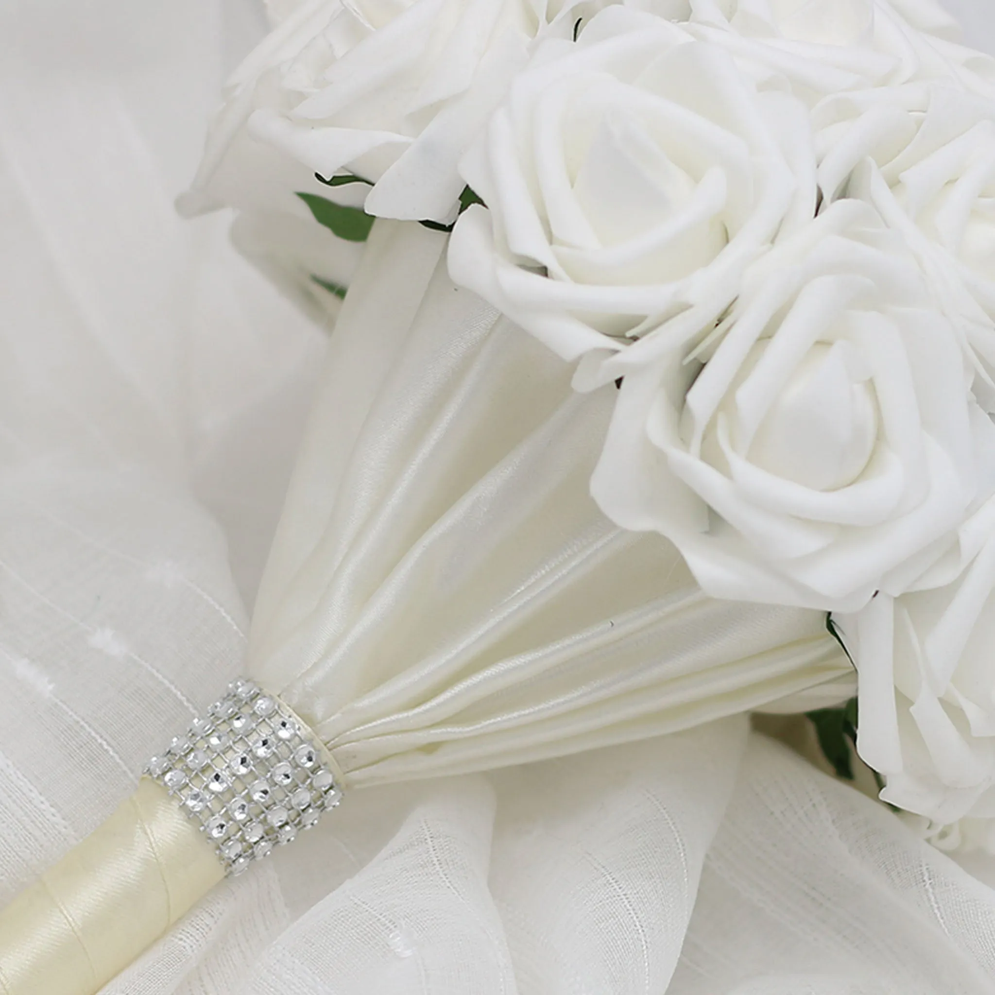 White Roses Bridal Bouquet Artificial Wedding Floral Bouquet